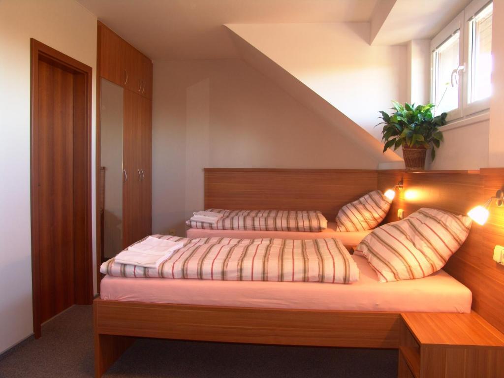 Hotel Penzion Ruland Brno Habitación foto